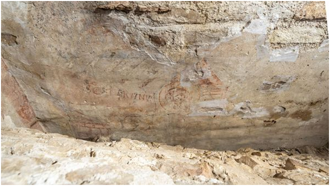 Fresque représentant saint Martin, découverte lors des fouilles archéologiques menées en 2019 - 2020 par Diego Calaon, VIII<sup>e</sup> - IX<sup>e</sup>siècle.